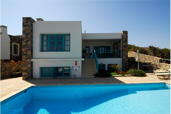 Radiant villa with sea view in Mochlos, sleeps 8, photo 1