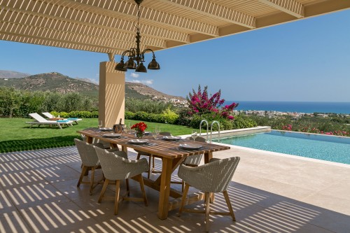 Sea-View Luxury Villa with Private Infinity Pool