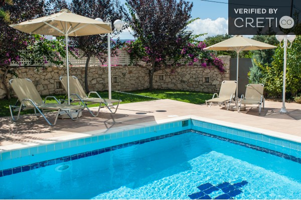 Charming 3-bedroom villa in Skouloufia, photo 2