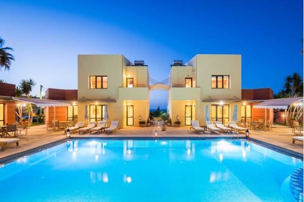 12-bedroom villa near the beach in Platanias, photo 1