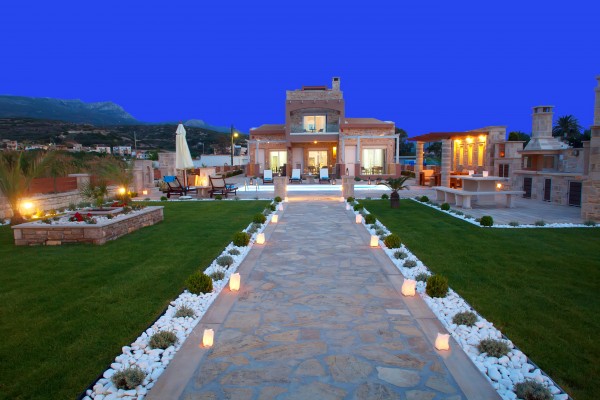 Seafront villa in Sitia, sleeps 14, photo 1