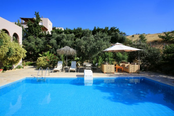 4-bedroom villa with sea view in Heraklion, photo 4