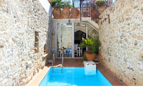 Private pool villa in Sivas, sleeps 6, photo 1