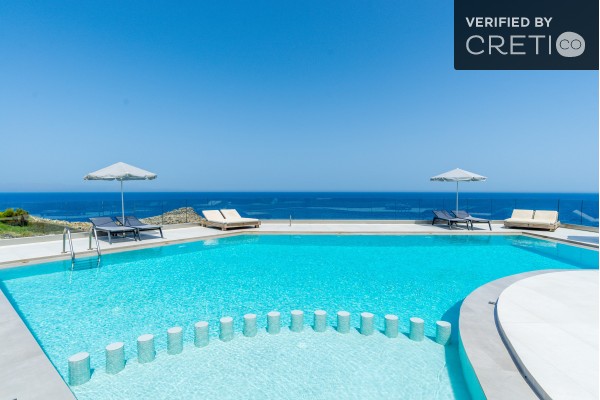 Villa Penelope on the edge of the sea, photo 5