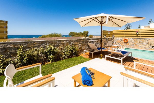 Timeless beachfront villa in Pigianos Kampos for 5, photo 3