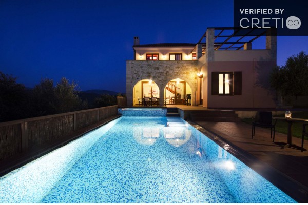 Villa with private pool in Spilia, sleeps 6, photo 5