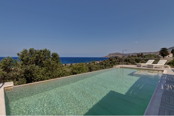 Crete holiday villas - Holiday villa with pool near Kissamos
