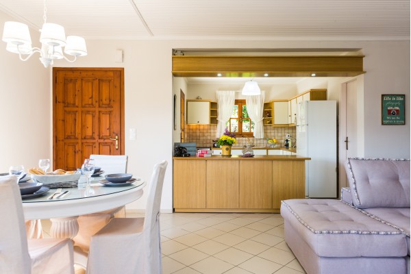 Secluded villa in Arkadi, sleeps 12, photo 5