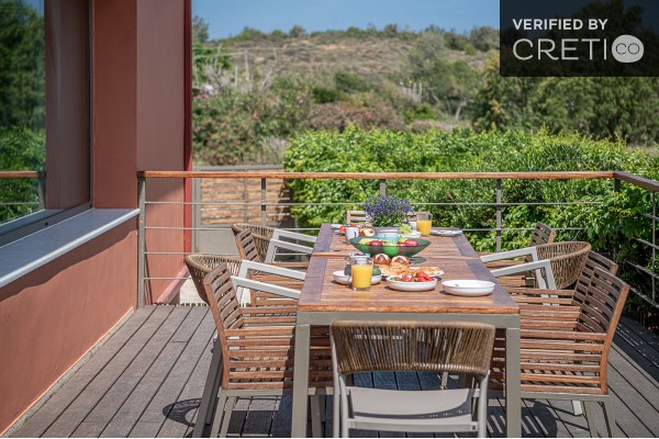 Beachfront villa in Chania, sleeps 9, photo 5