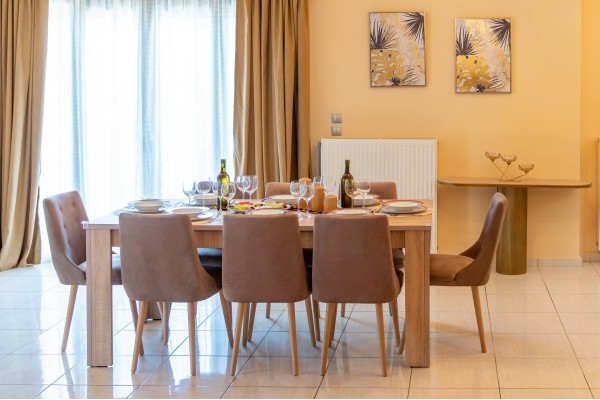 Private pool villa in Dafni, sleeps 10, photo 4