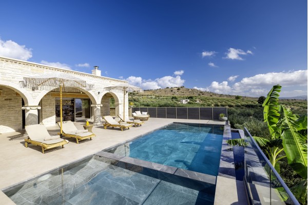 Secluded villa in Aptera for 6, photo 1