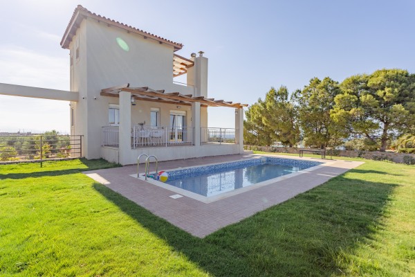 Peaceful 2-bedroom villa in Panormos, photo 1