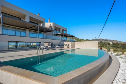 Luxury sea view Villa with annex Suite and heated pool
