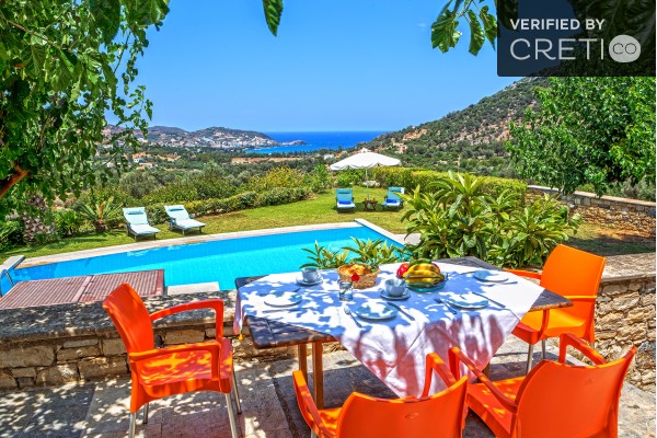 Private pool villa in Vlichada, sleeps 6, photo 3