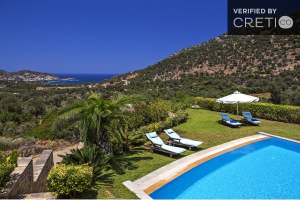 Private pool villa in Vlichada, sleeps 6, photo 2