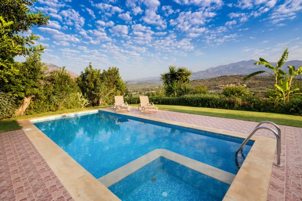 Secluded villa in Geropotamos, sleeps 4, photo 3