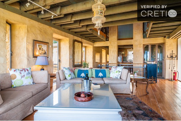 6-bedroom villa near the beach in Galatas, photo 3