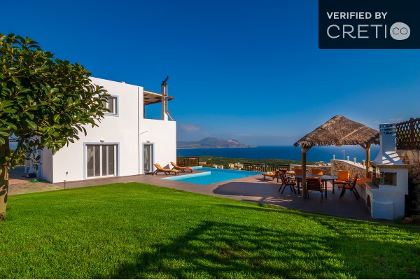 Villa with sea view in Vamos for 8, photo 1