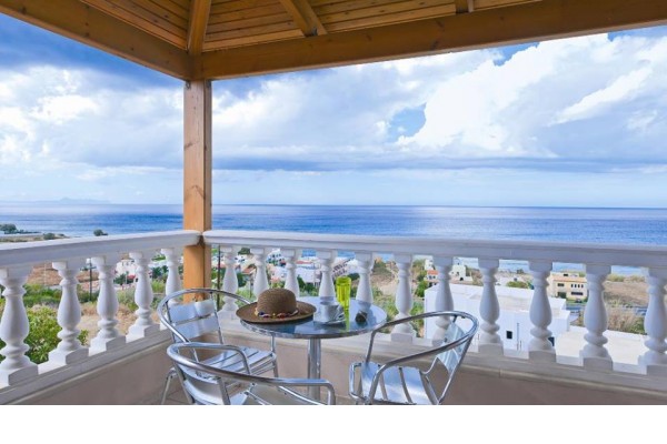 Stylish secluded villa in Sfakaki, sleeps 6, photo 1