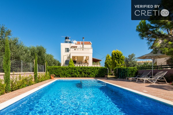 Family holiday villa with private pool in Almyrida, Crete