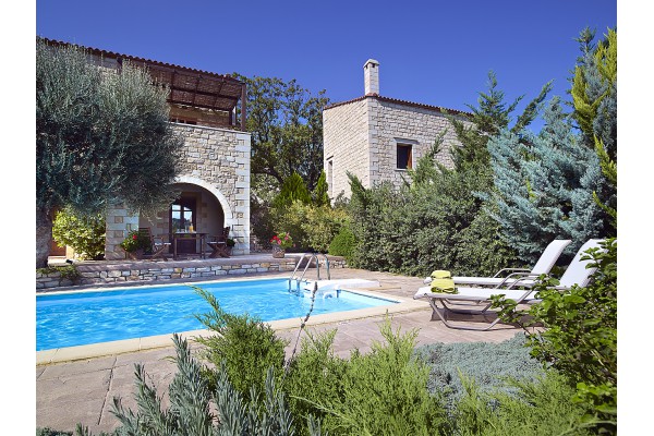 Serene villa with private pool in Prines, sleeps 6, photo 5